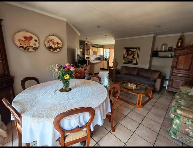 3 BEDROOM SIMPLEX FOR SALE IN ELARDUSPARK